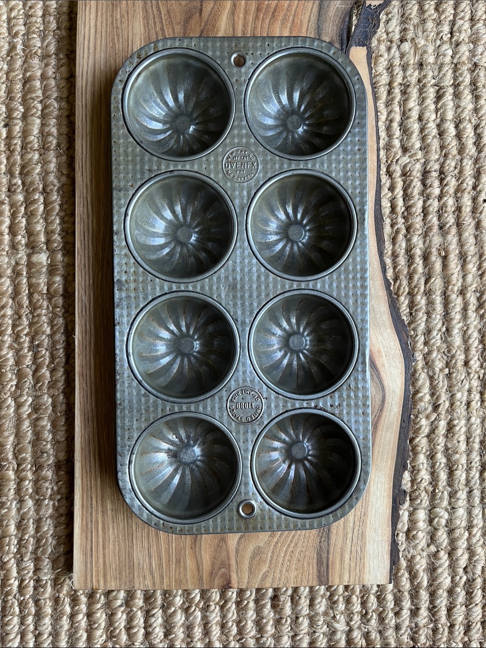 Vintage Eight-Cup Fluted Baking Muffin Pan